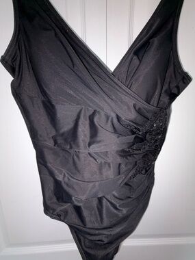 Miracle Suit Black V-Neck Ruched Sequin Embellished One Piece Swimsuit- Sz-16
